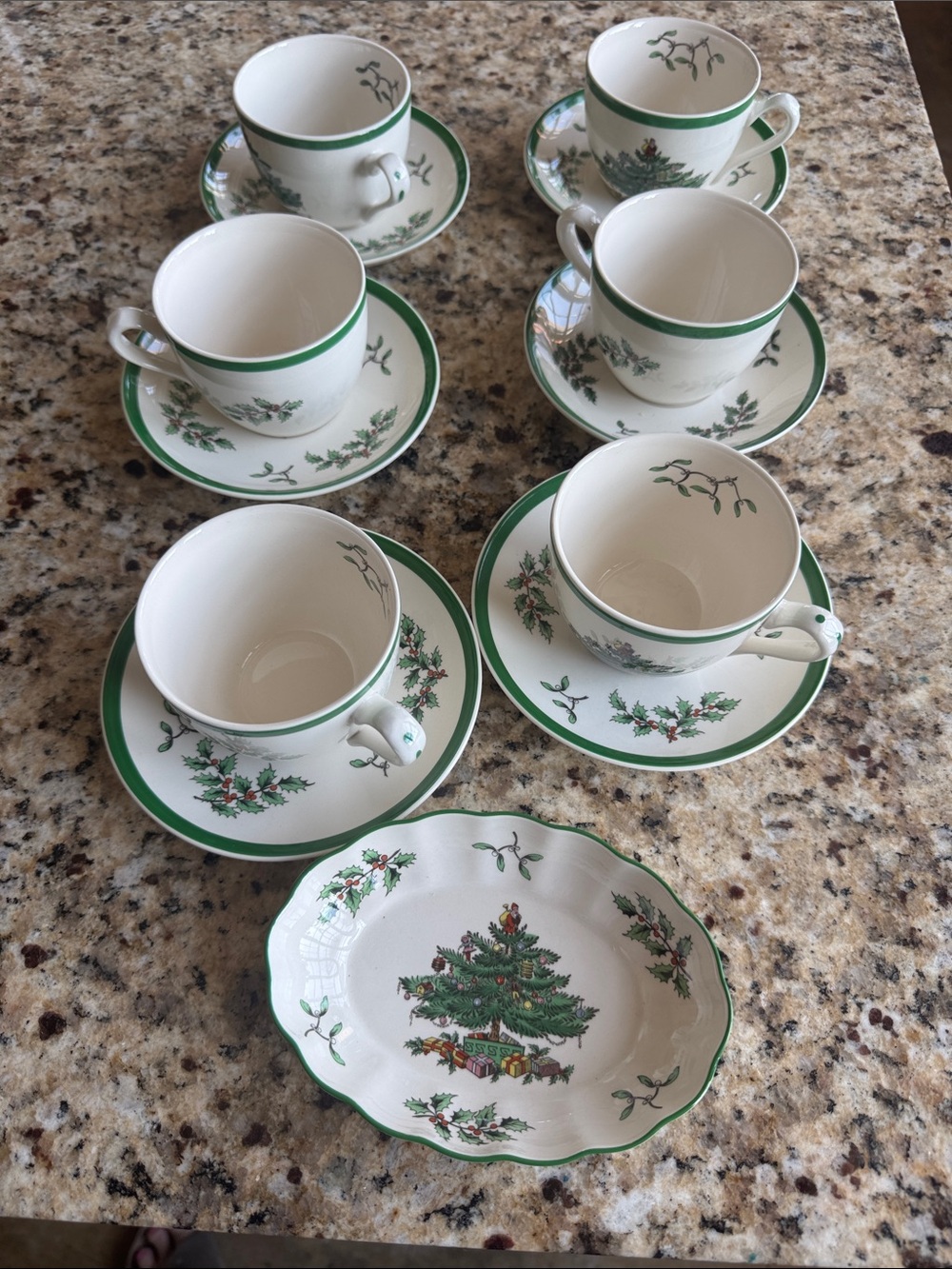 6 Spode White and Green Holiday Tree Tea Cup and Saucer Sets + candy dish